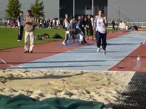 Athlétisme - Triathlon de Lunel - Saut en longueur