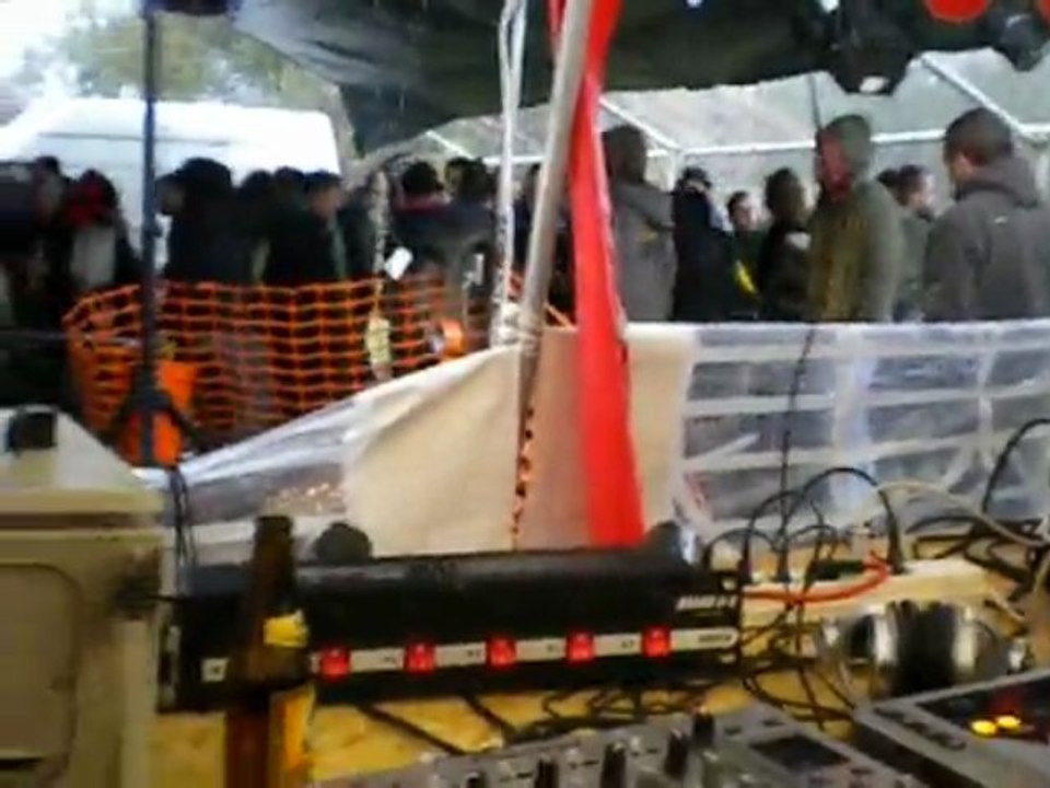 Tek hilarant 07/11/09