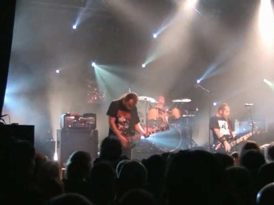 Tagada Jones "Combien de temps encore" - Live 06/11/09