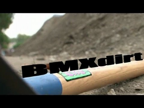 Vibrations Urbaines 12 - Bmx Dirt Contest