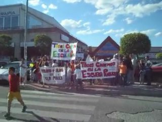 Protesta en Colmenar Viejo por una Educación Pública de Calidad ✊
