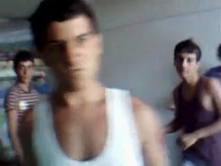 Hiç Bi Amacı Yok :D