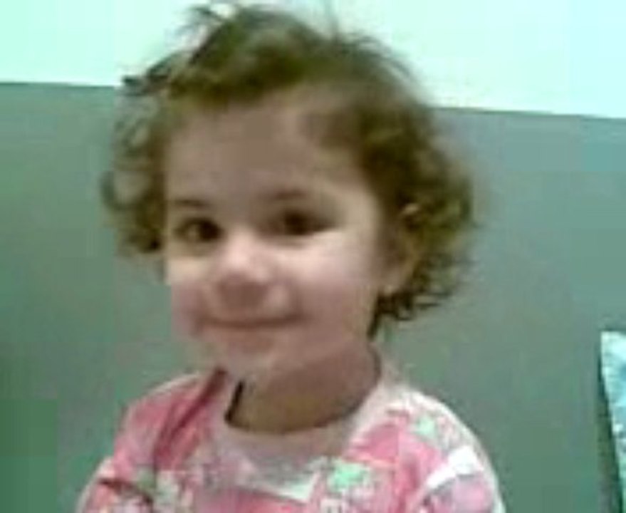 Pyrvata pesen na Zori :)))