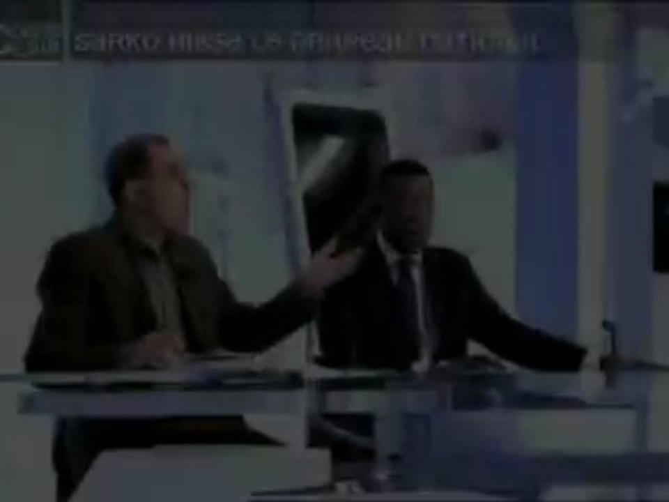 Musulmans occupent des rues du 18ème à Paris