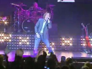 Arranca con éxito la gira de David Bisbal "Sin mirar atrás"
