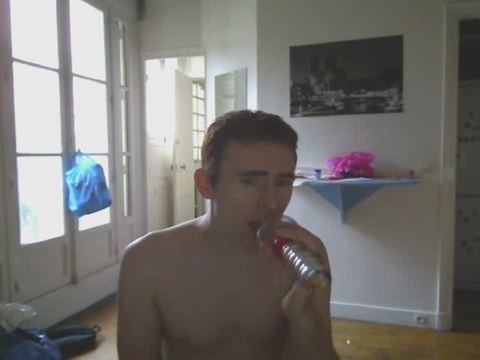 Wiwi égratigne Où es tu passé mon Saint Germain des prés