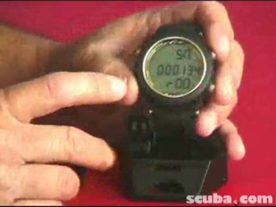 Aeris F.10 Freediving Computer Watch Video Review