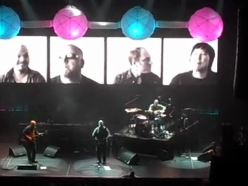 Here Comes Your Man Pixies @ Hammertein Ballroom