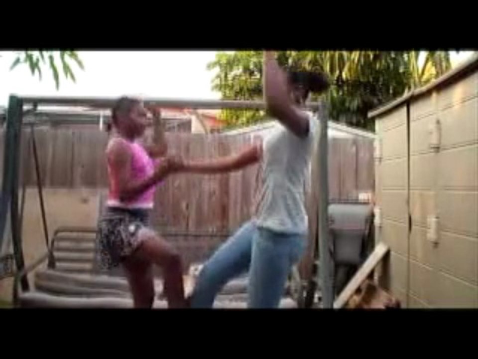 Trey Songz(Feat. Gucci Mane & Soulja Boy) Smiley Face