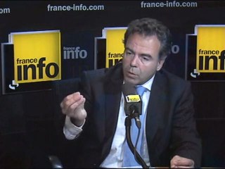 Luc Chatel - Journal de 18h15 - France Info - 26/11/09