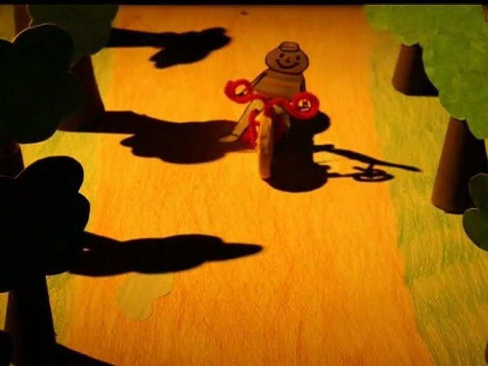 Poil aux yeux - Debout sur le zinc  (Clip non officiel)