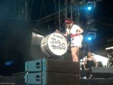 The ting tings - Shut up, & let me go (part 2 live)