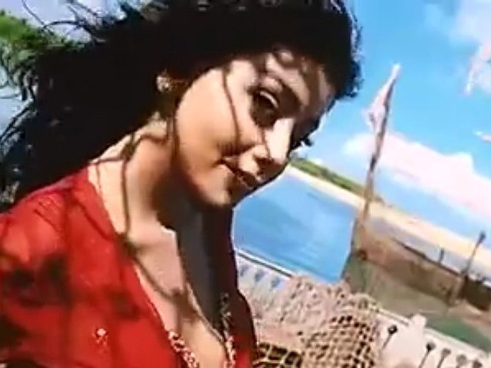 Thoranai  Va Chellam shreya saran