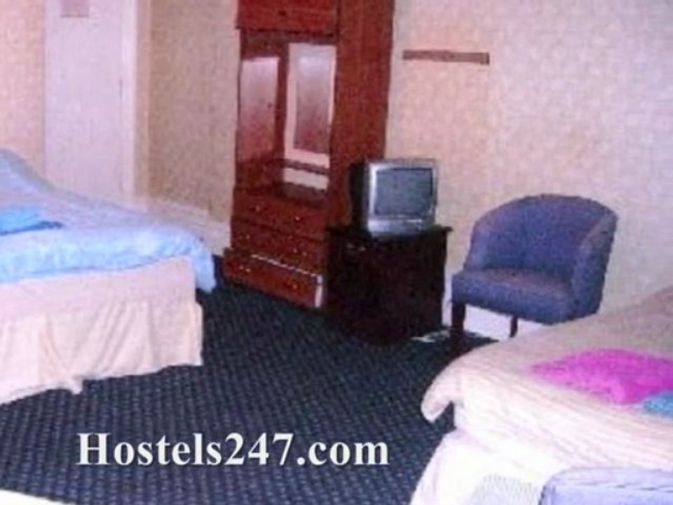 Llandudno Hostels Video from Hostels247.com-Alexandra Hotel
