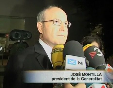 Els polítics valoren el gest dels diaris catalans