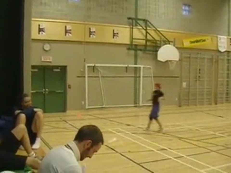 MOV054