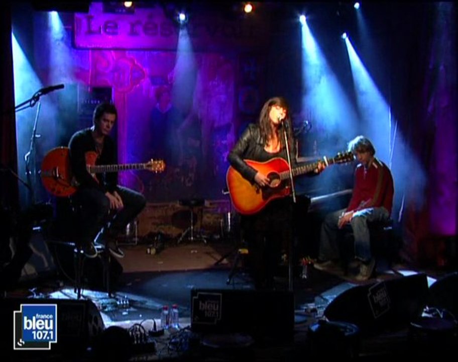 Rose-De ma Fenêtre-Réservoir Bleu 23 11 09