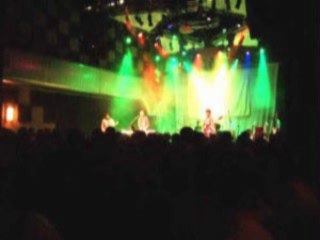 Lightswitch photos slide show with I Wanna Know