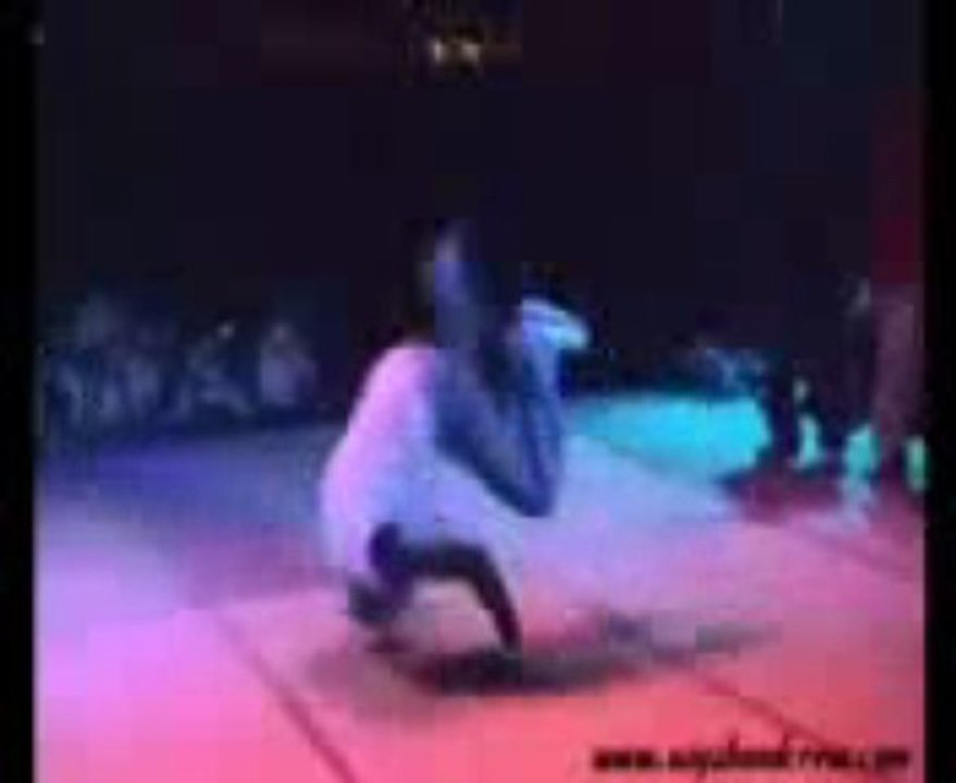 DANCER