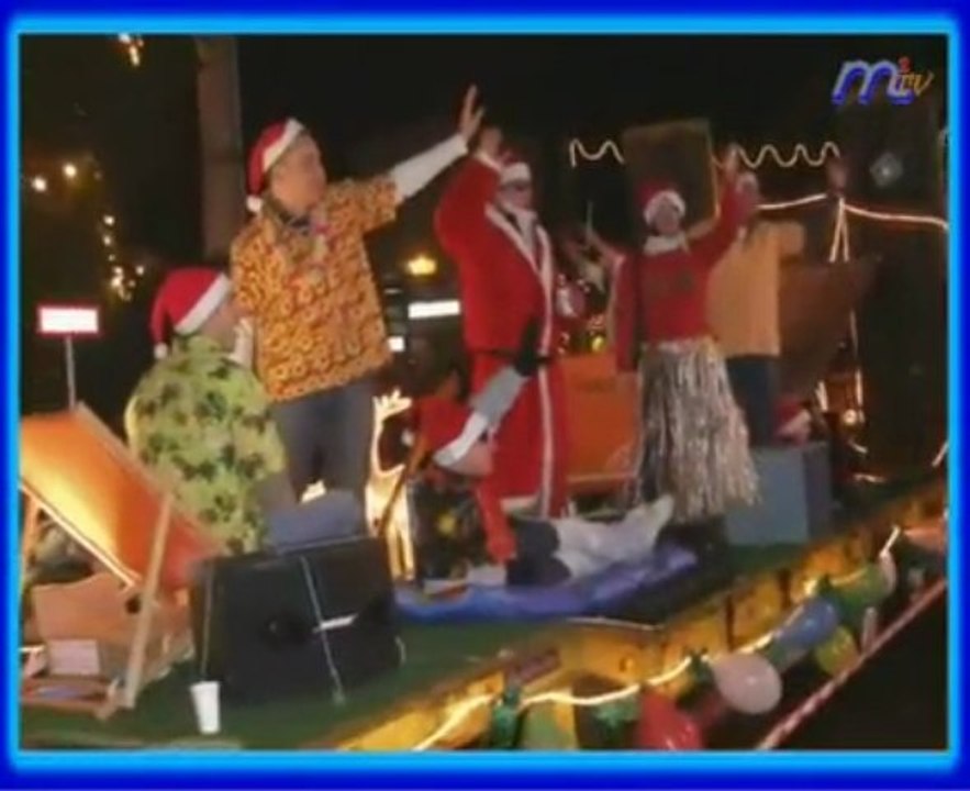 "die größte weihnachtsmannparade" dns2world