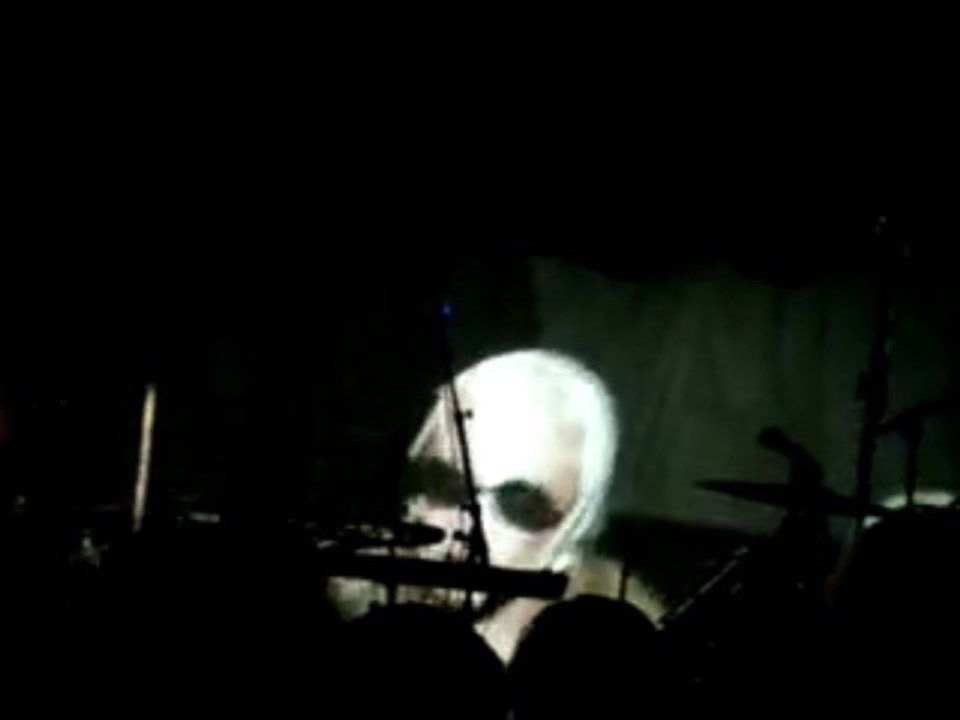 Psychic tv concert paris