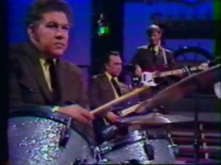 Merle Haggard - The Longer You Wait