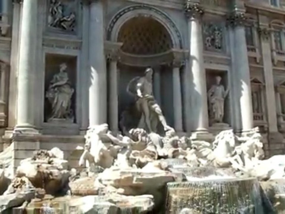 Fontanna di Trevi, wł. Fontana di Trevi VII 2009