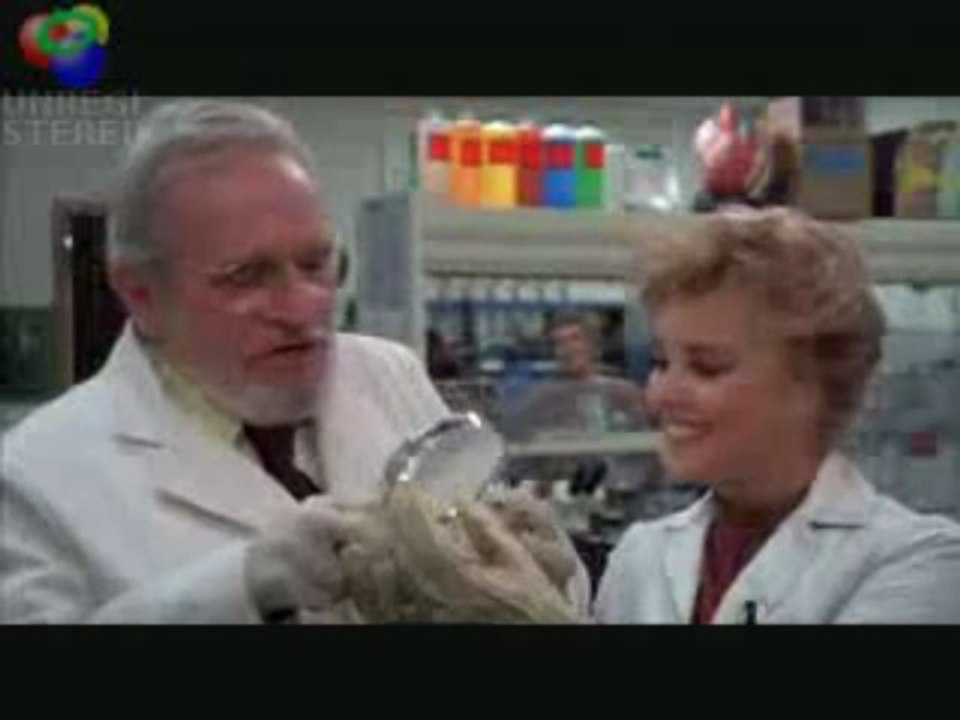 1er téléfilm de la série V les visiteurs (1/7)