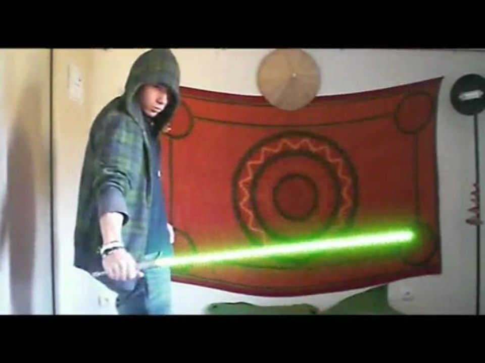 Sortie sabre laser vert