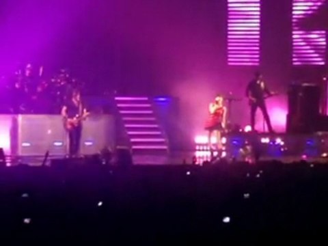 superbus nelly zenith paris 2009