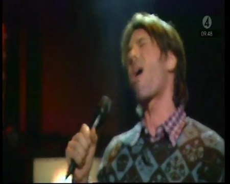 God Loves Everyone - Peter Jöback East side stories