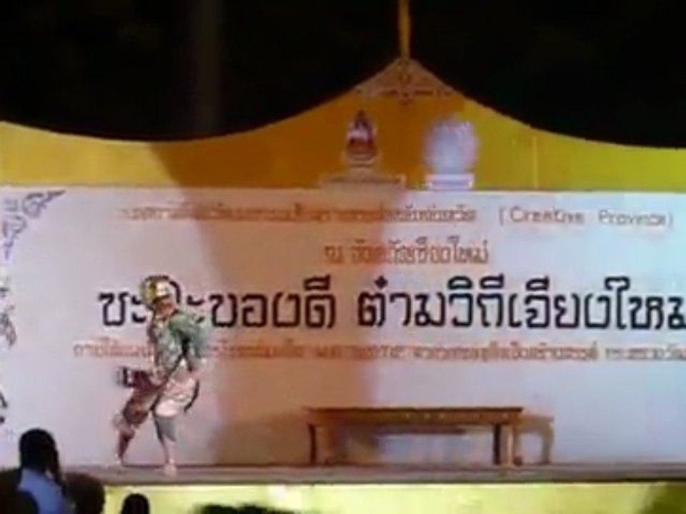 Thai silk Major Tourist's Attraction - India And Thailand Po