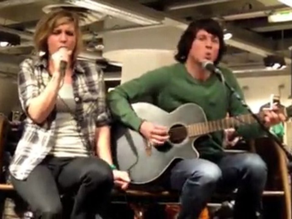 Amber & The Dude - Honey