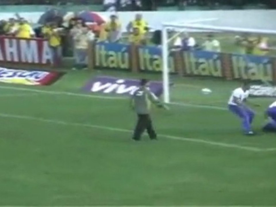 punch linesman