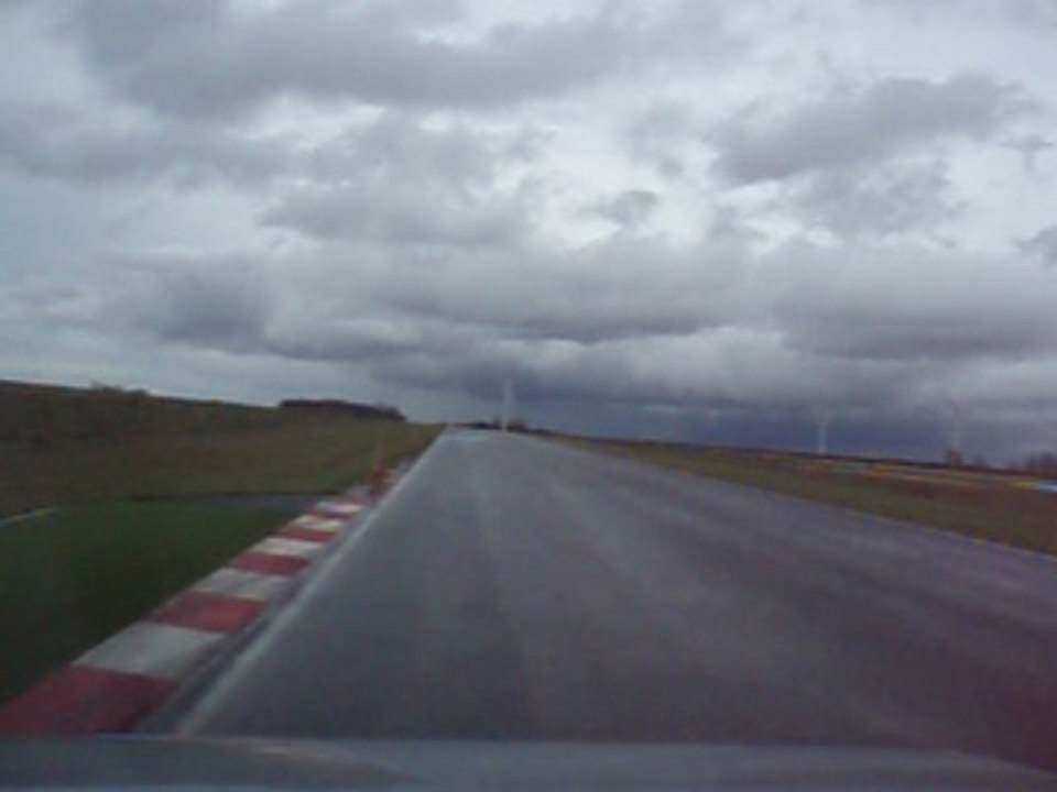 205 GTI 105cv clastres 29/11/09 session 3