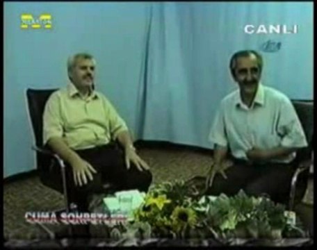 Yerel Tv Kanalında Canlı Yayında Deprem Anı / OzgunBakis.Com