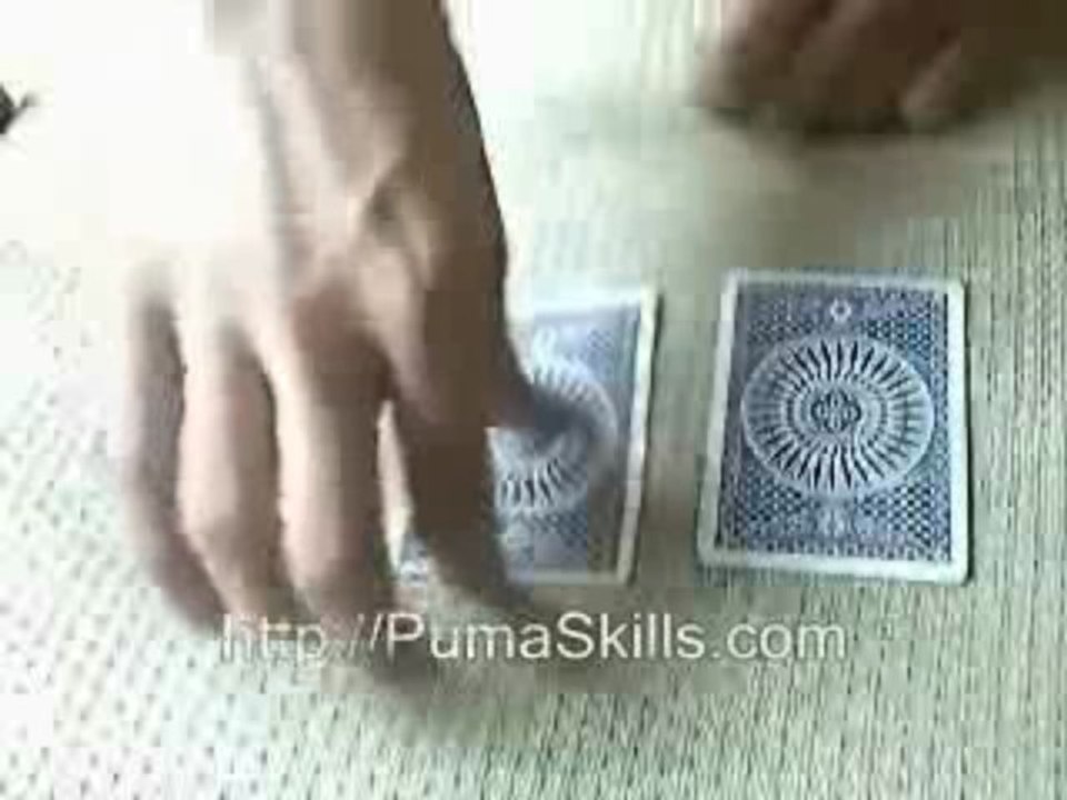 Learn closeup street magic tricks to pick up girls