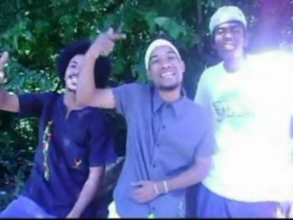 Clip SKIZ Feat Little Man - 974