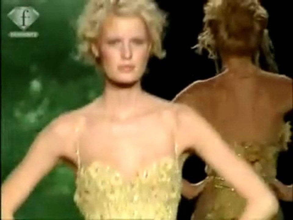 ELIE SAAB BEST OF HAUTE COUTURE