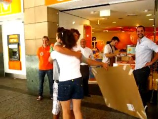 FREE HUGS BRISBANE 2009