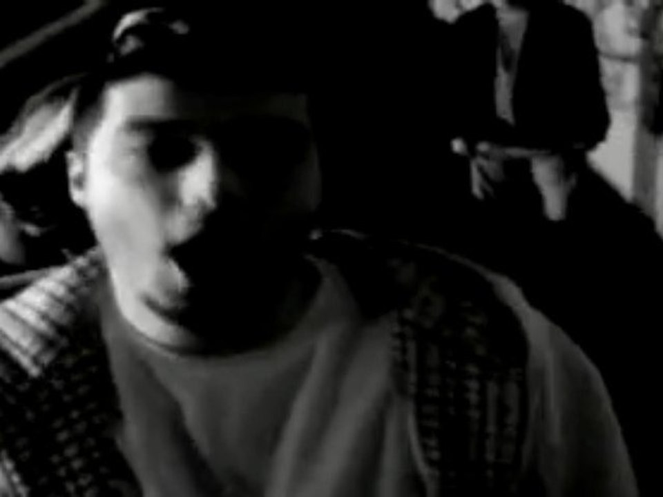 Sansar Salvo - Mavi Duman [Klip]