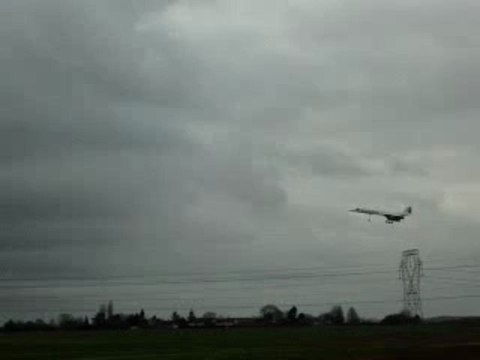 CMCP : Vol du concorde en dépron de Jeremy 01/12/2009