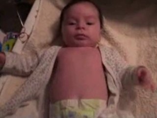 eliot après son réveil et bientôt pour le bain