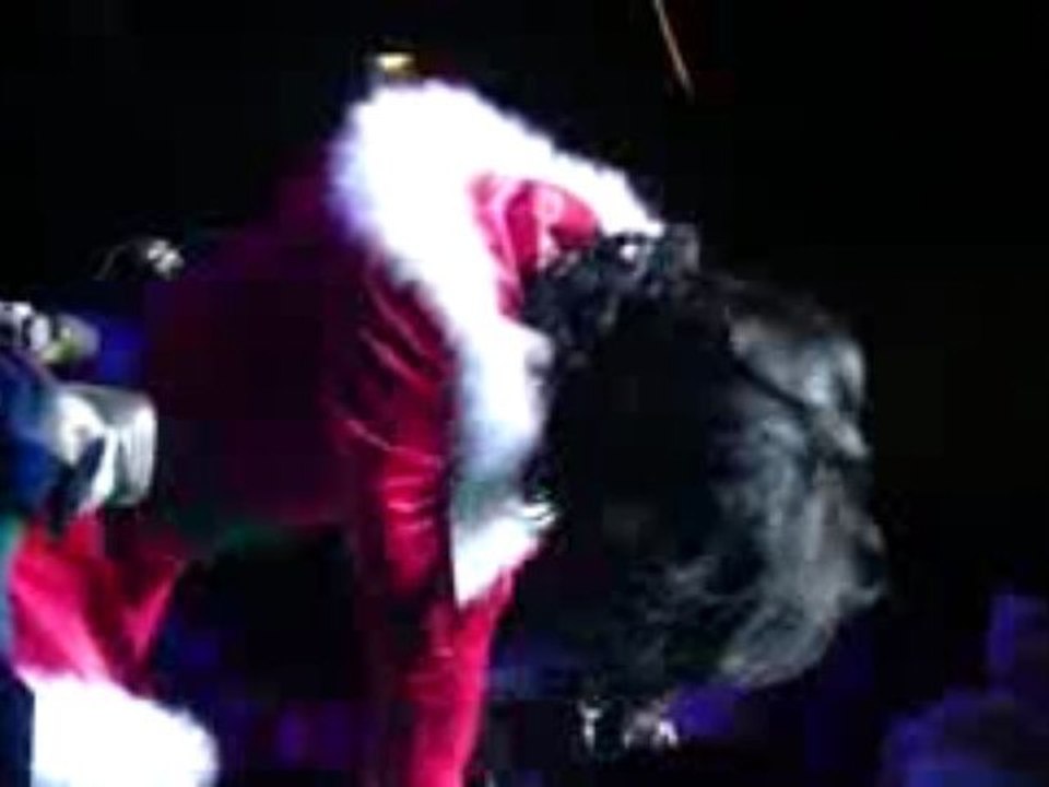 Katy Perry Babbo Natale in Austria