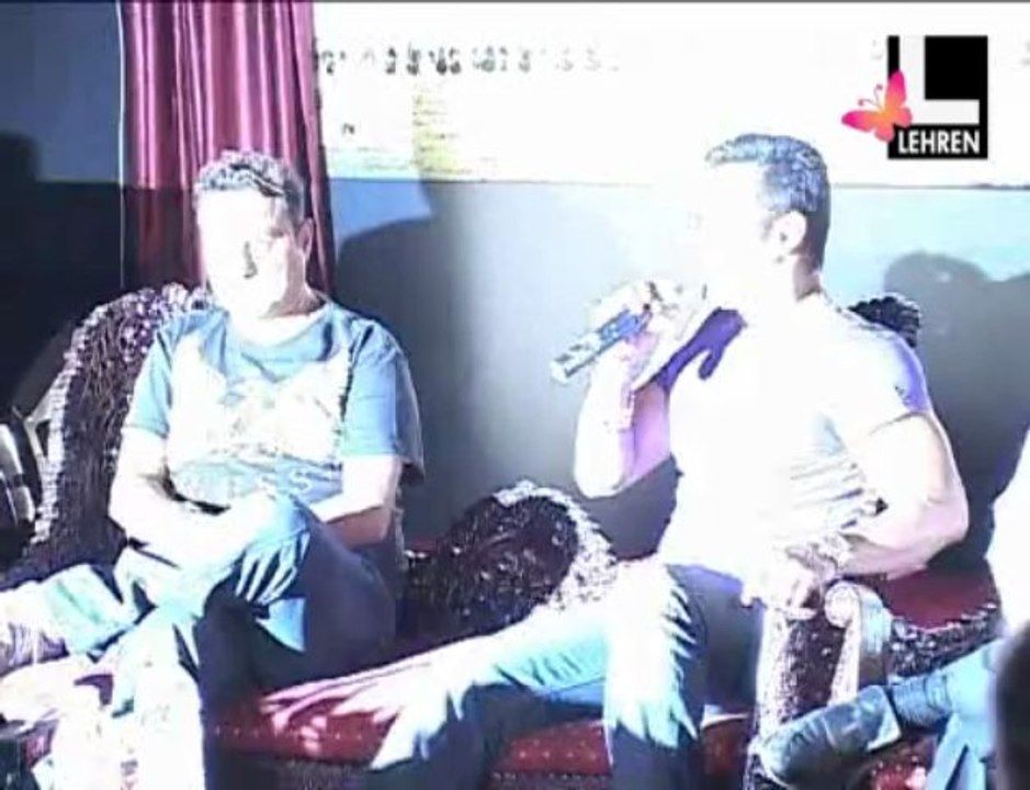 Salman is giving tribute to his father