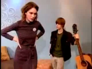 JustinBieber asksAlexaChungout