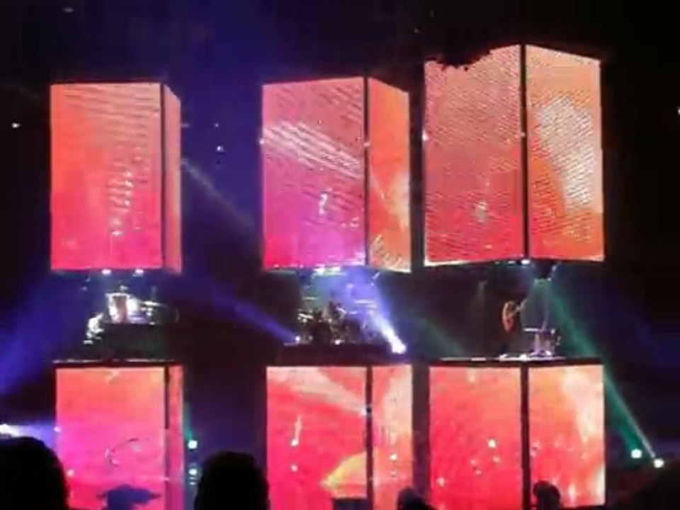 Muse concert 1/12/09 "Feeling good"