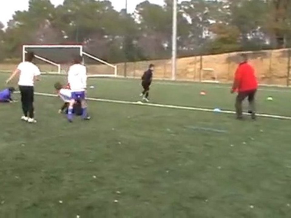 Les U 11 équipe 1 a l'entraînement.