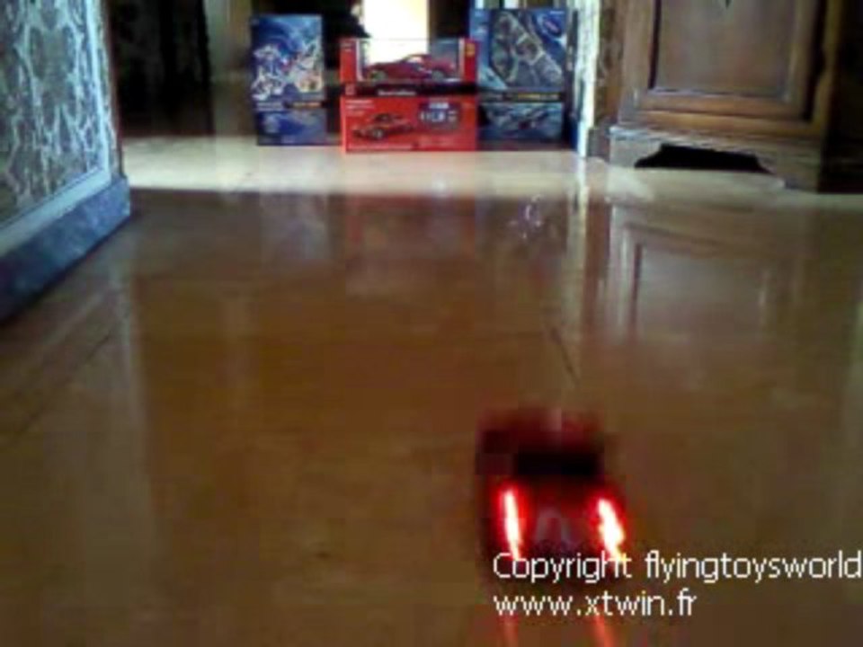 FERRARI CALIFORNIA 1/16 SCALE LICENCE 2009 BURN à 49euros