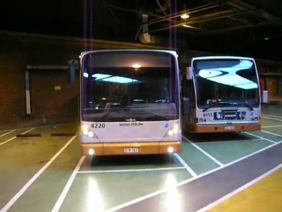 BUS A 330